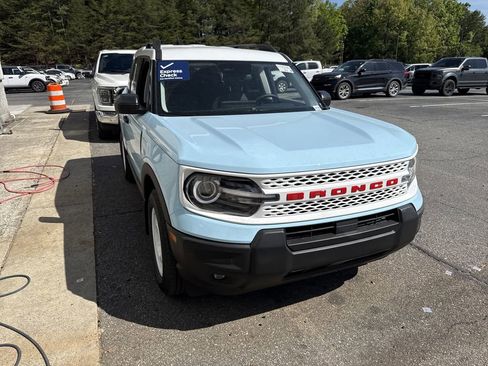 Used 2025 Ford Bronco Sport Heritage w/ Convenience Package image 2