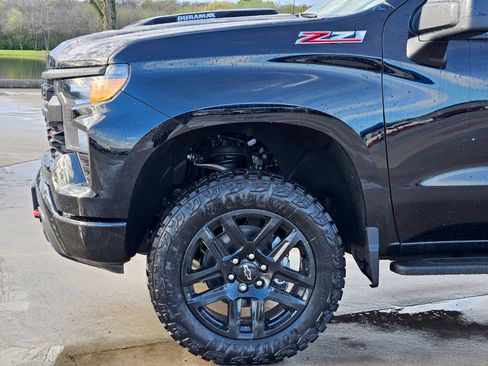 New 2026 Chevrolet Silverado 1500 Custom Trail Boss AWD/4WD image 6