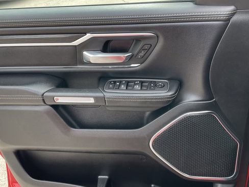 Used 2024 RAM 1500 Laramie image 20