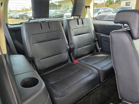 Used 2015 Ford Flex SEL w/ Equipment Group 202A AWD/4WD image 24