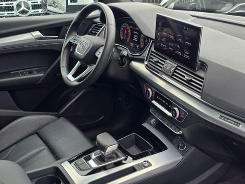 Used 2025 Audi Q5 2.0T Premium image 27