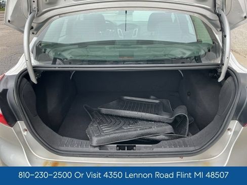 Used 2013 Ford Focus SE FWD image 23