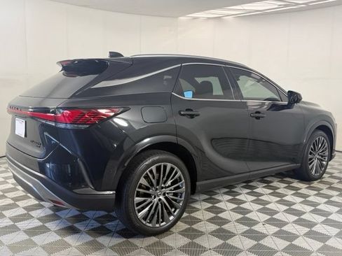 Used 2025 Lexus RX 450h AWD w/ Convenience Package image 14