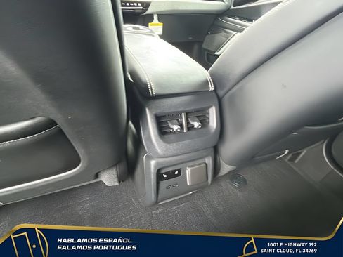 Used 2025 Cadillac Optiq Luxury 2 w/ LPO, Floor Liner Package AWD/4WD image 28
