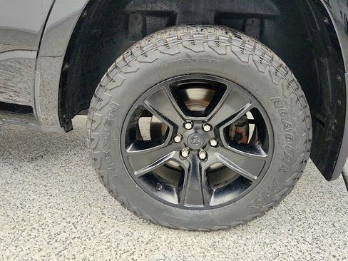 Used 2021 RAM 1500 Limited w/ Night Edition AWD/4WD image 9
