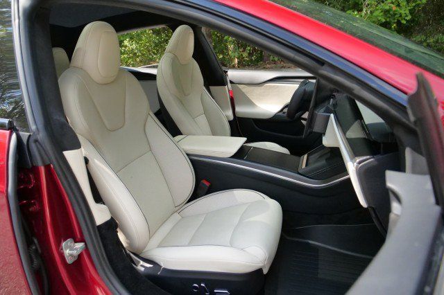Used 2023 Tesla Model S Plaid AWD/4WD image 38