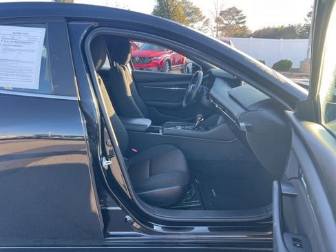 Certified 2022 MAZDA MAZDA3 s image 34