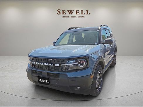 New 2025 Ford Bronco Sport Outer Banks w/ Outer Banks Tech Package+ image 1