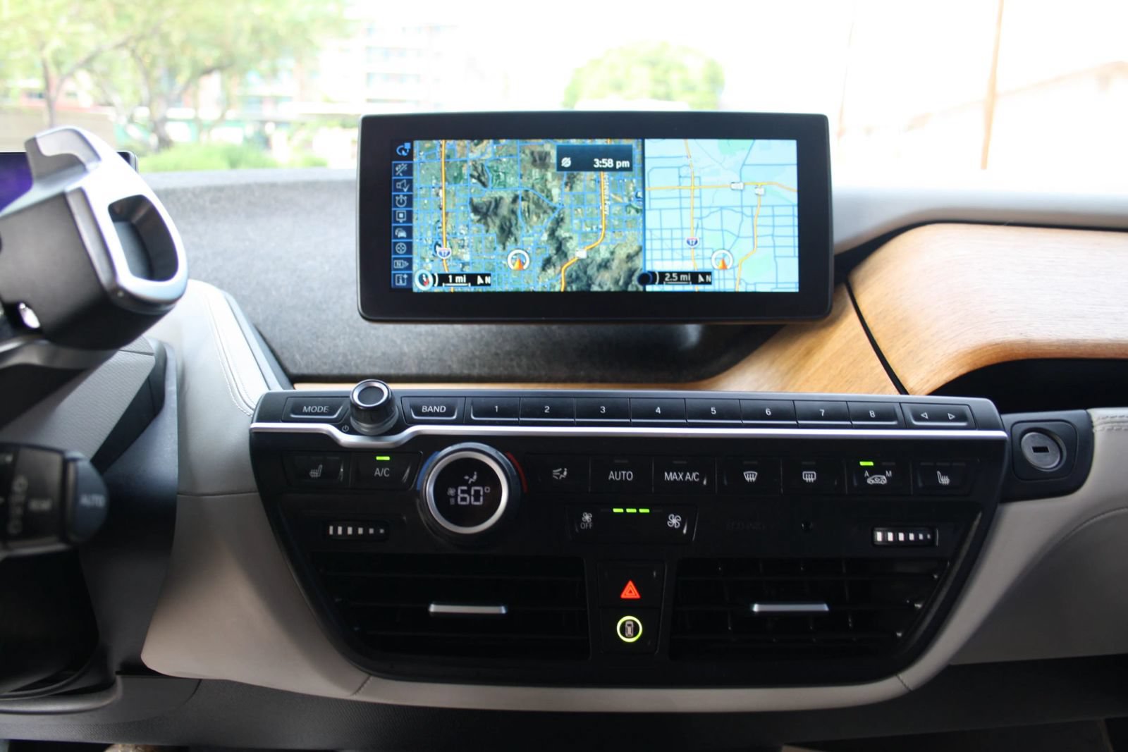 Used 2014 BMW i3 w/ Range Extender RWD image 13