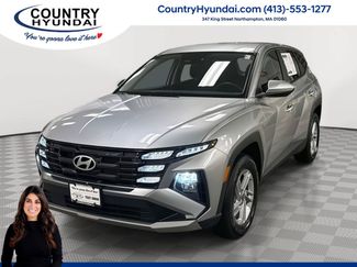 Used 2025 Hyundai Tucson SE AWD/4WD video 1