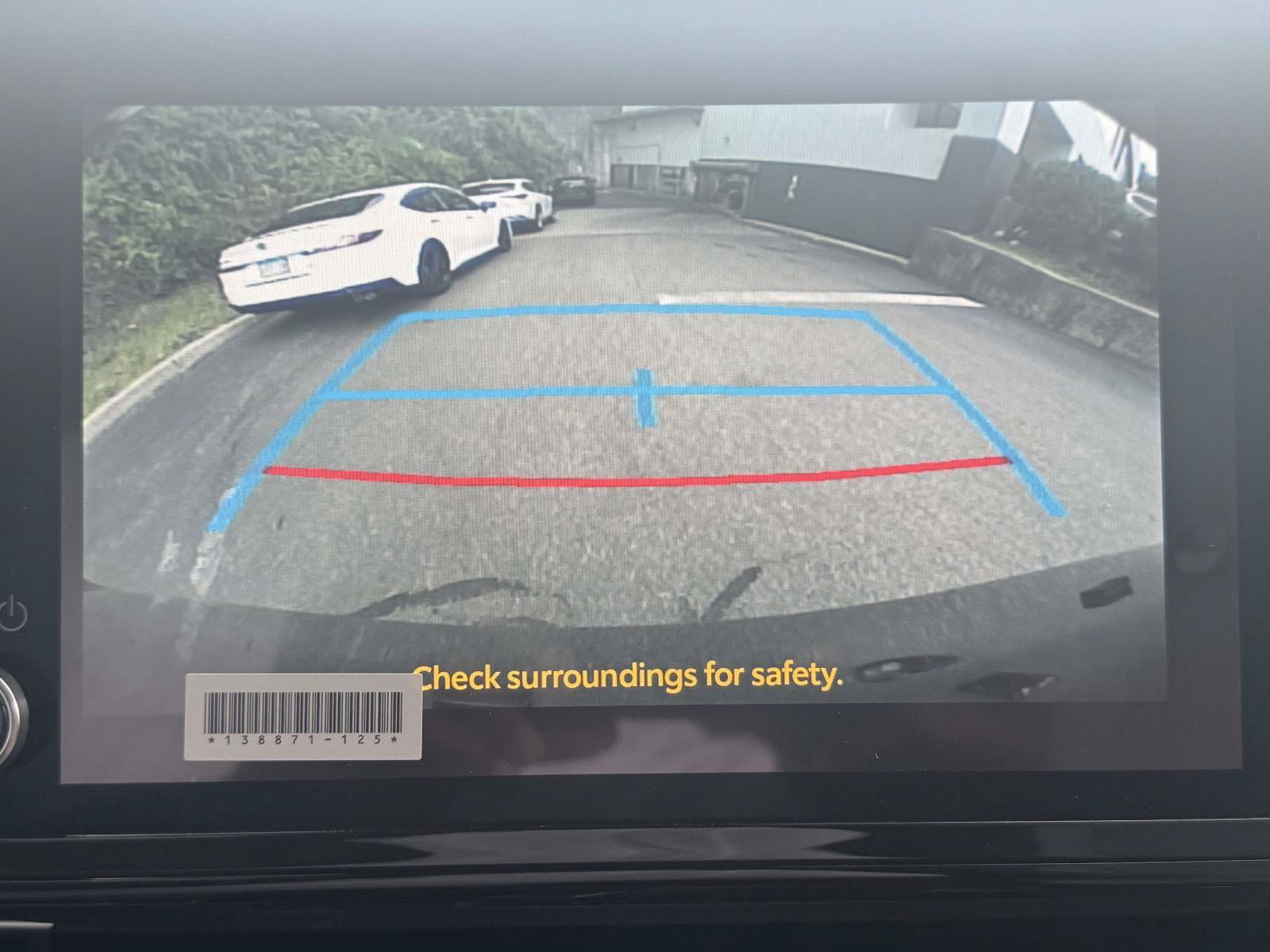 Used 2026 Toyota Sienna LE FWD image 27