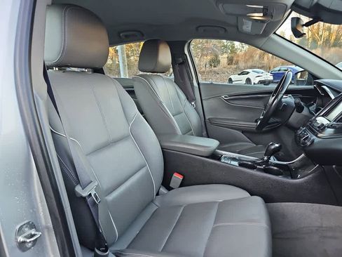 Used 2017 Chevrolet Impala Premier image 23