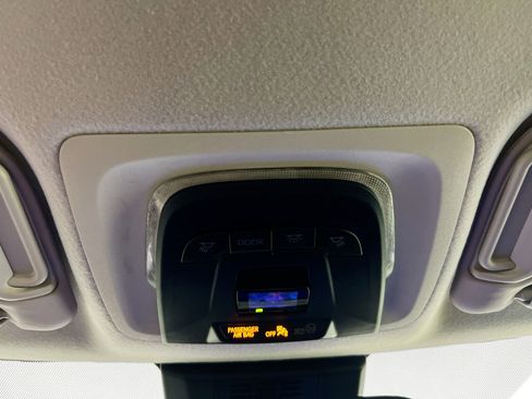 Used 2024 Toyota Corolla LE image 22