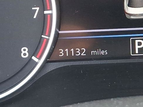 Used 2024 Nissan Sentra SV image 19