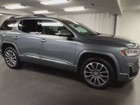 Certified 2022 GMC Acadia Denali w/ Denali Ultimate Package AWD/4WD image 2
