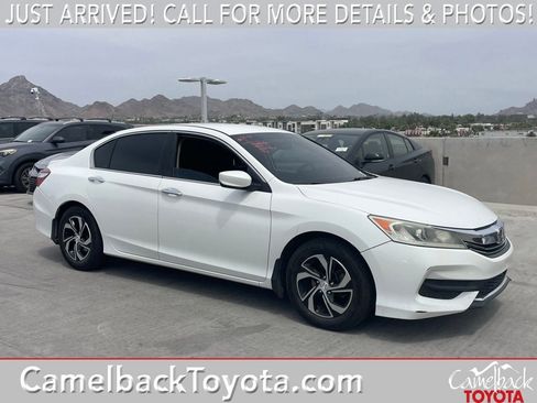 Used 2017 Honda Accord LX image 1