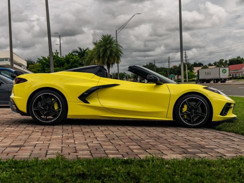 Used 2023 Chevrolet Corvette Stingray Preferred Conv w/ Z51 Performance Package RWD image 7