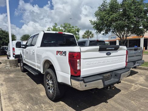 Used 2020 Ford F250 Lariat w/ Lariat Value Package AWD/4WD image 4
