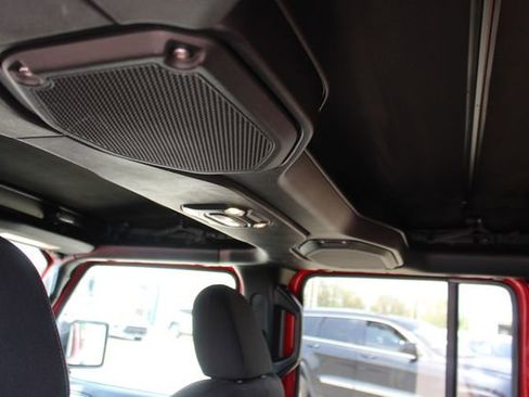Used 2023 Jeep Wrangler Unlimited Sport AWD/4WD image 26
