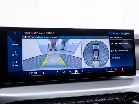 New 2026 BMW 330i xDrive Sedan w/ M Sport Package image 23