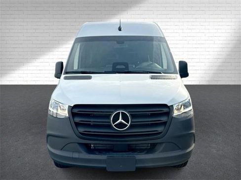 New 2025 Mercedes-Benz Sprinter 2500 image 4