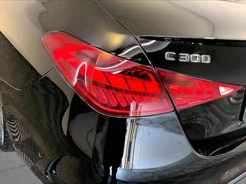 Certified 2025 Mercedes-Benz C 300 4MATIC Sedan image 28