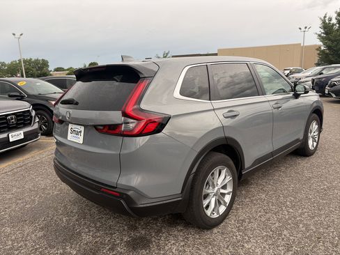 Used 2024 Honda CR-V EX-L image 5