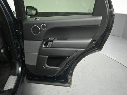 Used 2020 Land Rover Range Rover Sport HSE image 29