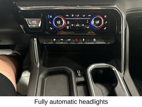 Used 2025 GMC Sierra 2500 Denali w/ Denali Reserve Package AWD/4WD image 48