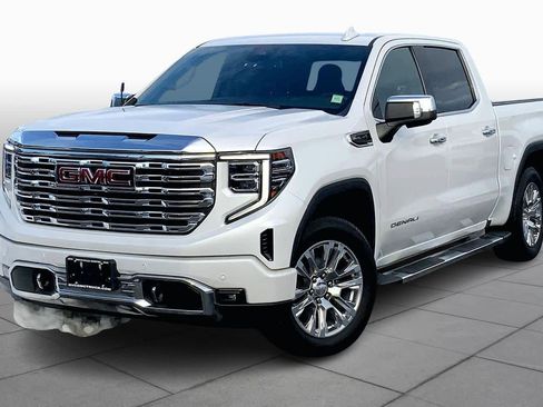 Used 2022 GMC Sierra 1500 Denali image 2