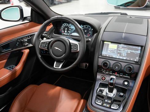 Used 2024 Jaguar F-TYPE R-Dynamic RWD image 11