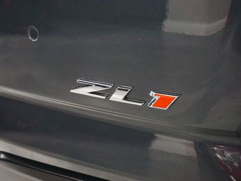 Used 2021 Chevrolet Camaro ZL1 image 61
