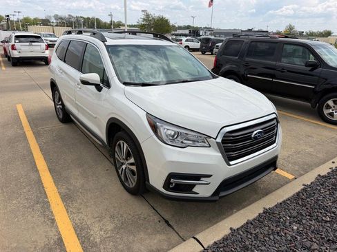 Used 2020 Subaru Ascent Limited w/ Technology Package AWD/4WD image 2
