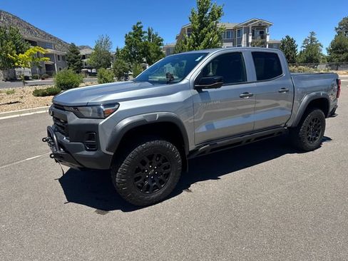 Used 2023 Chevrolet Colorado Trail Boss w/ Technology Package AWD/4WD image 1