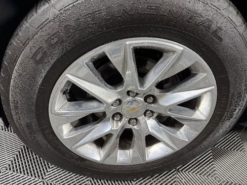 Used 2024 Chevrolet Tahoe Premier image 12