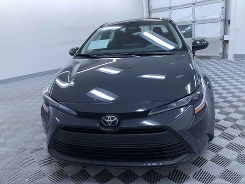 Certified 2025 Toyota Corolla LE image 14