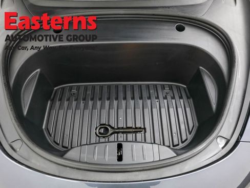 Used 2023 Tesla Model 3 Standard Range image 7