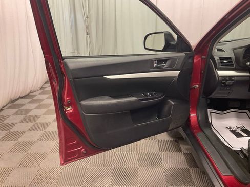 Used 2013 Subaru Outback 2.5i Premium image 4