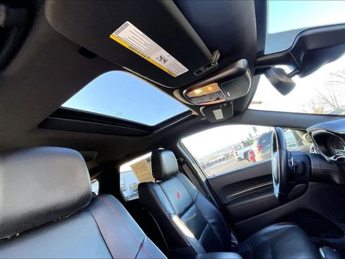 Used 2024 Dodge Durango GT image 22