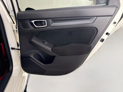 Used 2024 Honda Civic Type R image 28