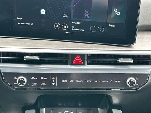 New 2025 Kia Sorento SX Prestige image 26