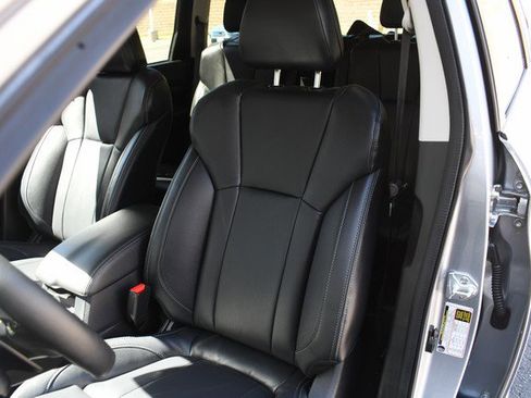 Used 2025 Subaru Ascent Limited w/ Popular Package #2 image 17