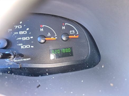 Used 2008 Ford E-350 and Econoline 350 Super Duty image 8