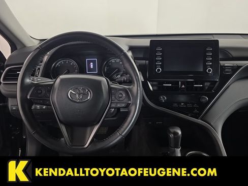 Used 2024 Toyota Camry SE FWD image 12