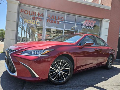 Used 2024 Lexus ES 350 w/ Premium Package FWD image 1