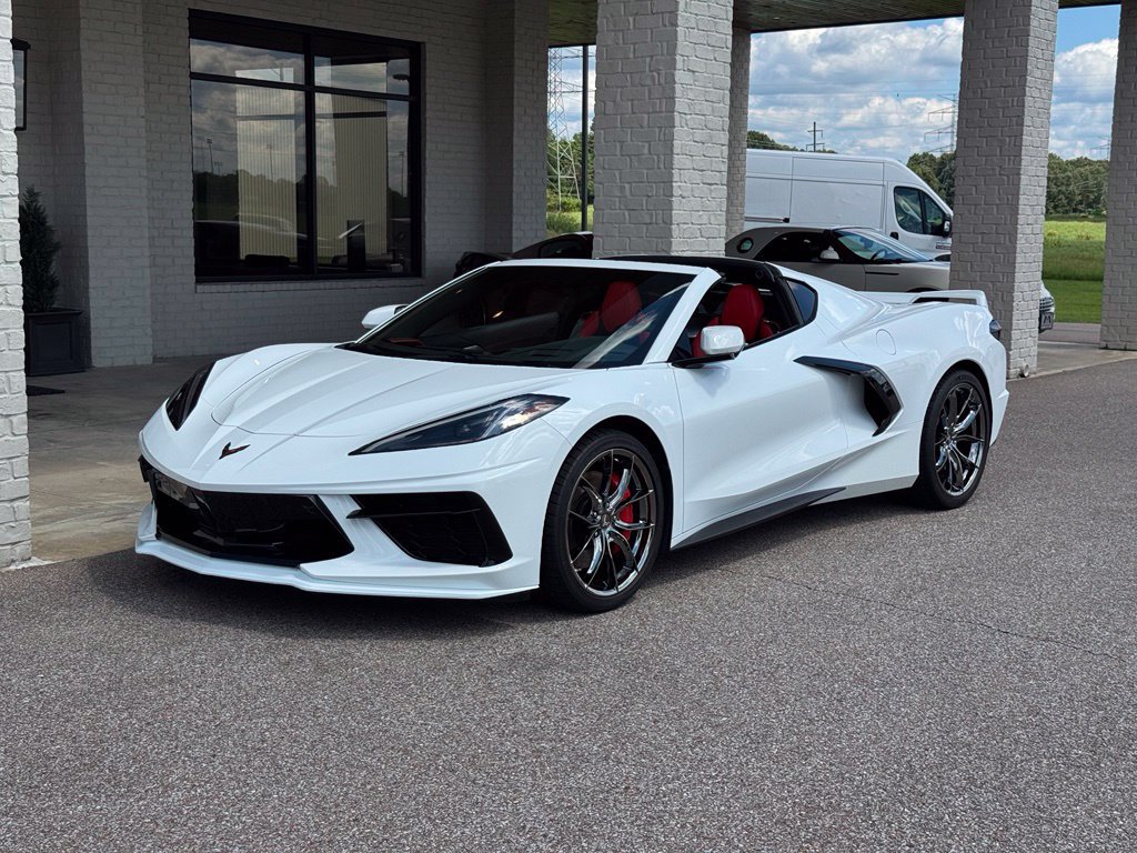 Used 2021 Chevrolet Corvette Stingray Preferred Cpe w/ Z51 Performance Package RWD image 11