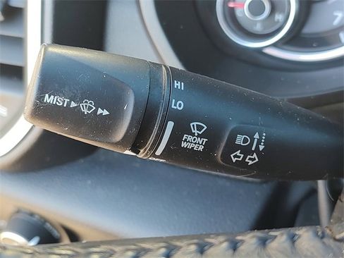 Used 2019 RAM 1500 Big Horn image 25