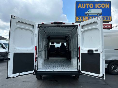 Used 2023 RAM ProMaster 2500 image 10