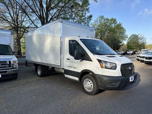 New 2026 Ford Transit 350 DRW AWD image 9