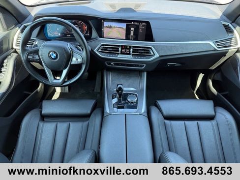 Used 2022 BMW X5 xDrive40i w/ Premium Package AWD/4WD image 19